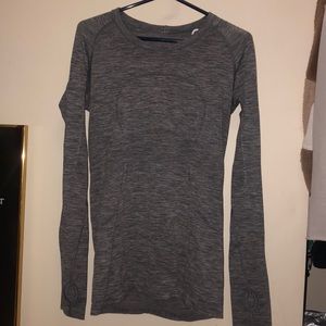 Grey Scale Lululemon Long Sleeve Shirt